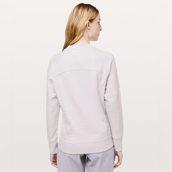 Lululemon Light Chrome Scuba Crewneck/ Sweatshirt w/ Pockets| EUC!!!💜 - Picture 2 of 11